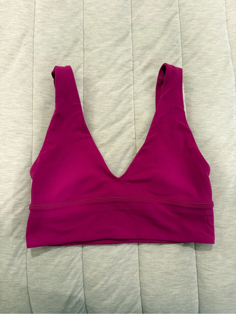 Align V-Neck Bra, Light Support, Ripened Raspberry - Picture 2 of 4